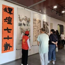 双节同庆志愿行 温情服务暖诗城——2025年李白纪念馆中秋国庆志愿者服务纪实