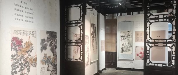 “长风几万里——江油市李白纪念馆精品文物暨历代花鸟名画展”亮相苏州拙政园
