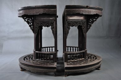 清两拼式雕花圆木桌