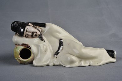 中华民国李白醉卧瓷像