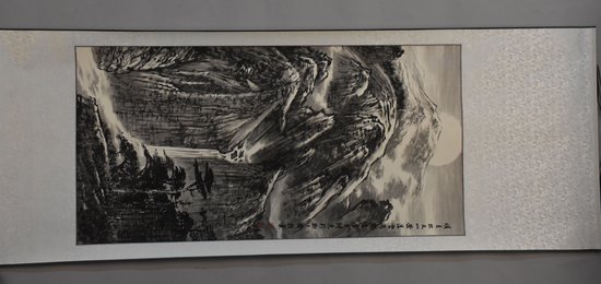 2015年邓维东李白诗意《关山月》卷轴